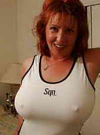 a milf living in Union City, Tennessee